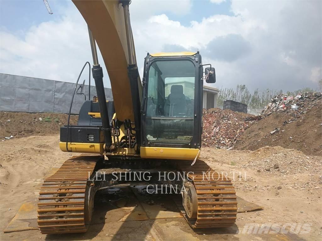 CAT 320D2 Escavatori cingolati
