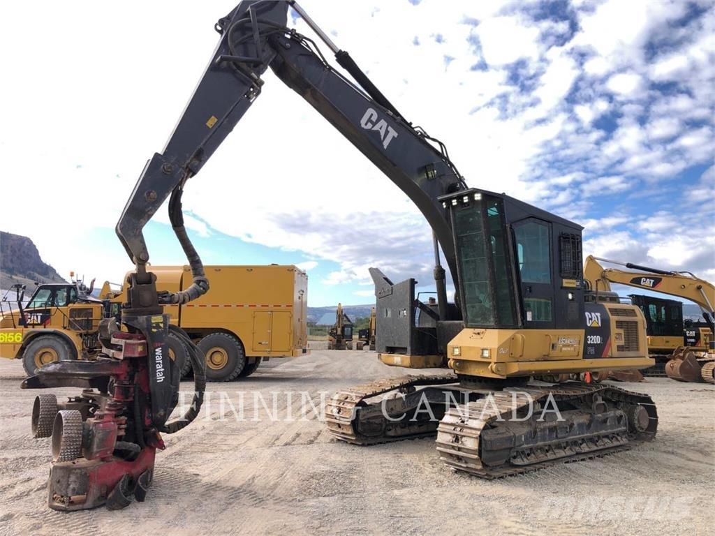 CAT 320D2 FM Escavatori forestali