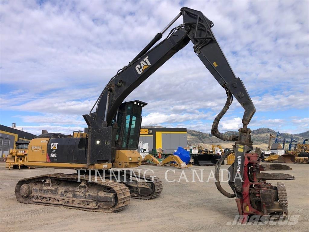 CAT 320D2 FM Escavatori forestali