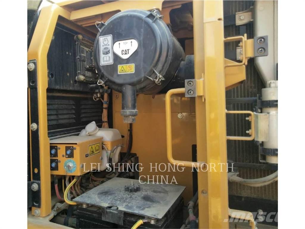 CAT 320D2GC Escavatori cingolati
