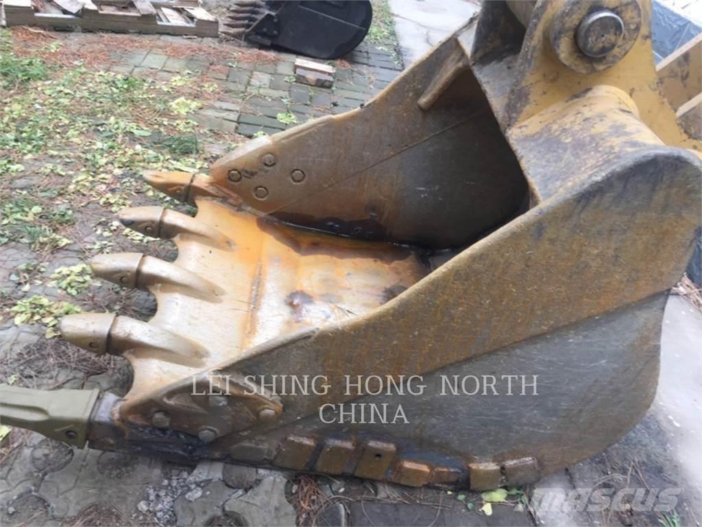 CAT 320D2GC Escavatori cingolati