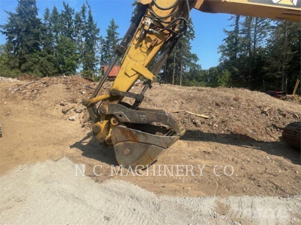 CAT 320E Escavatori cingolati