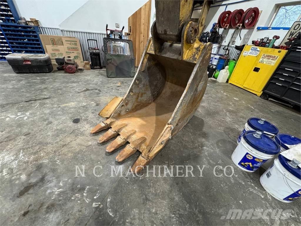 CAT 320L Escavatori cingolati