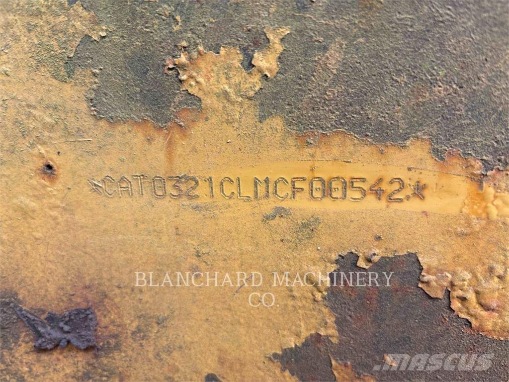 CAT 321CLCR Escavatori cingolati