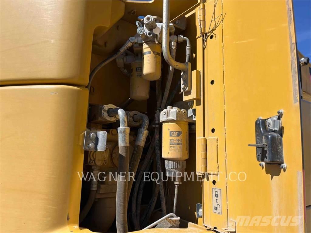 CAT 321DL TCIR Escavatori cingolati