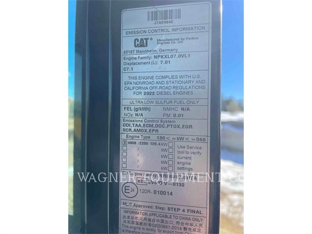 CAT 323 Escavatori cingolati