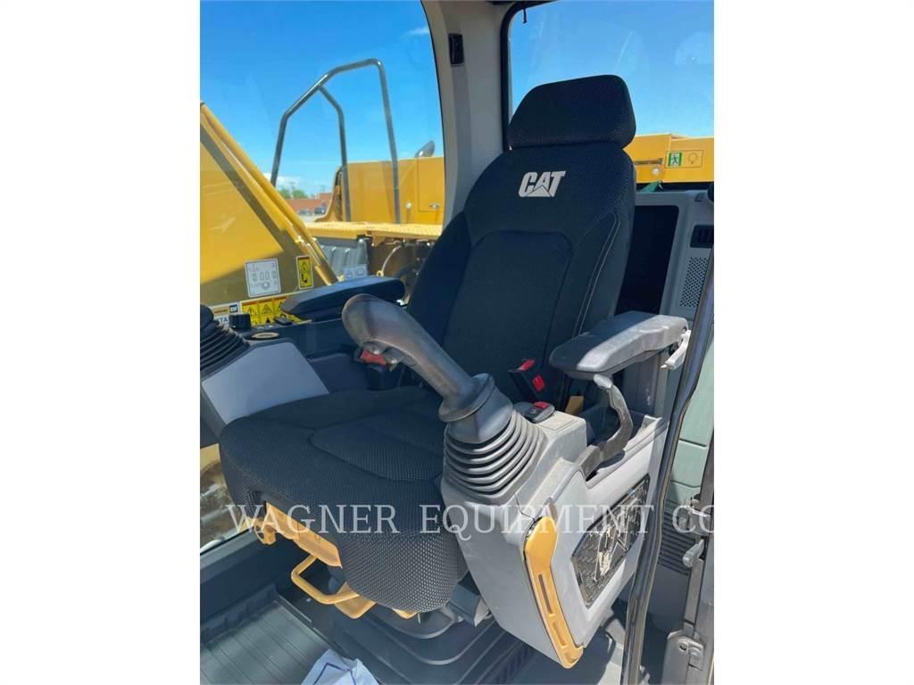 CAT 323 Escavatori cingolati