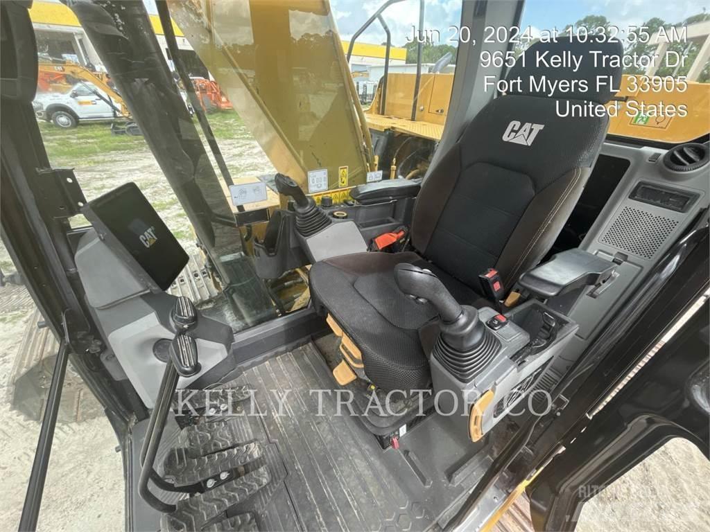 CAT 323 Escavatori cingolati