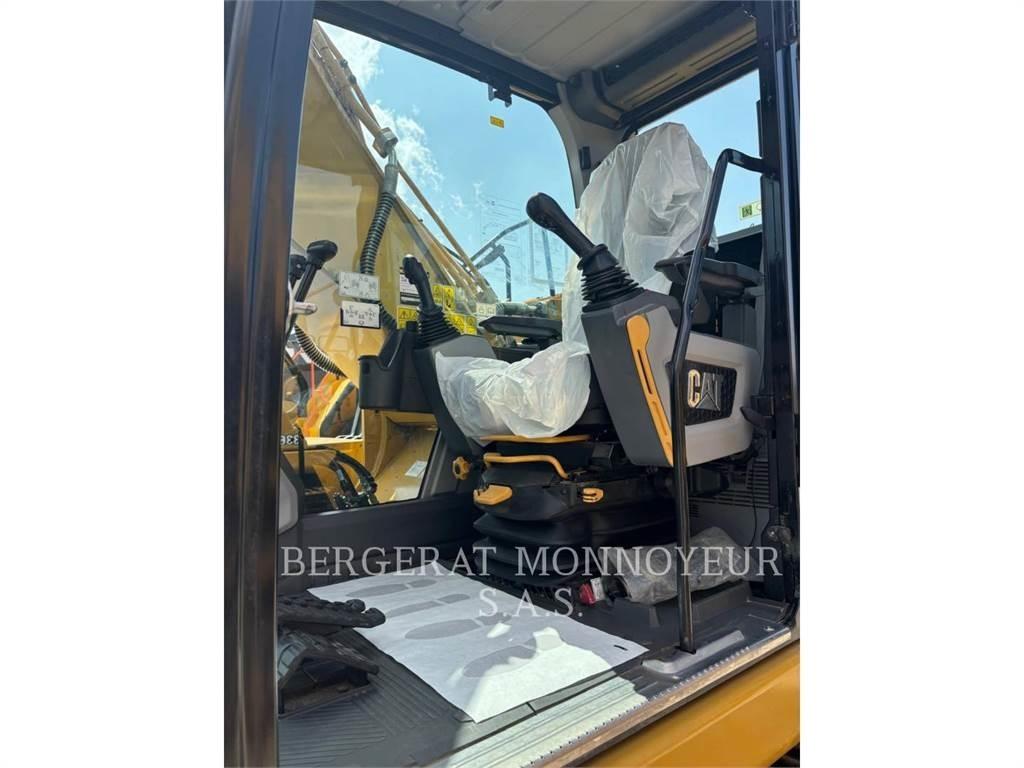 CAT 323 Escavatori cingolati