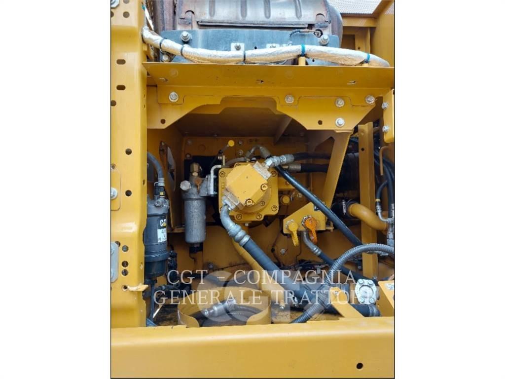 CAT 323 Escavatori cingolati