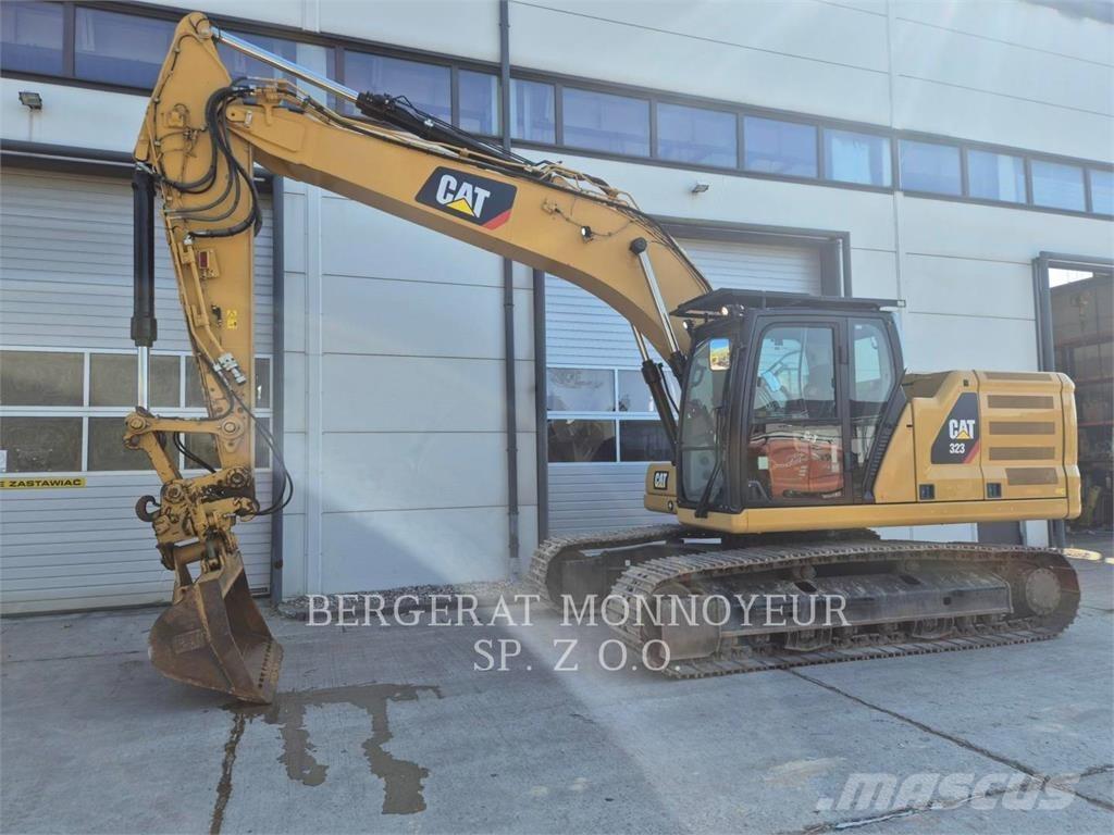 CAT 323 Escavatori cingolati