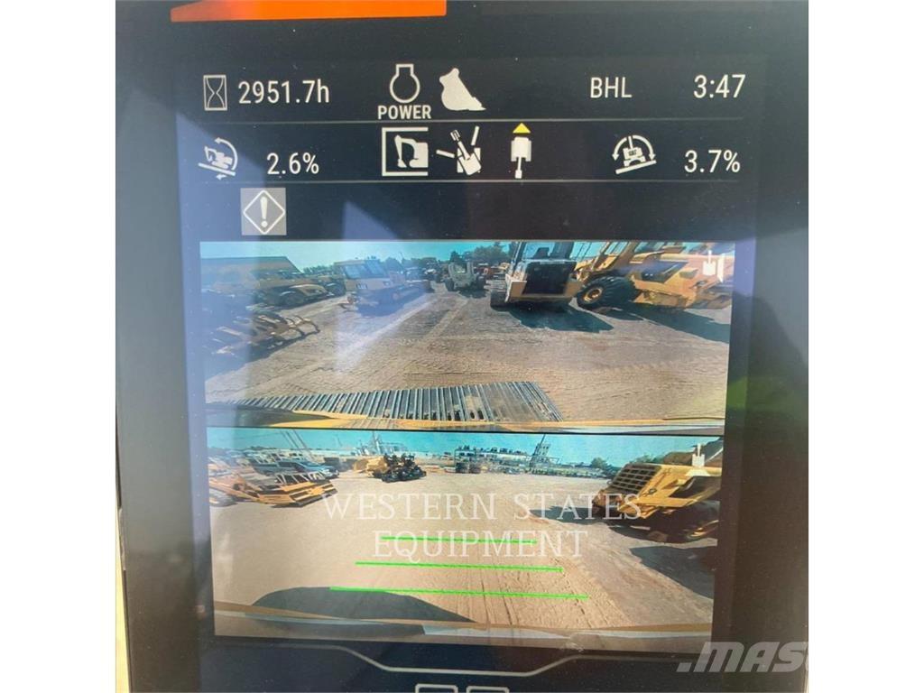 CAT 323 Escavatori cingolati