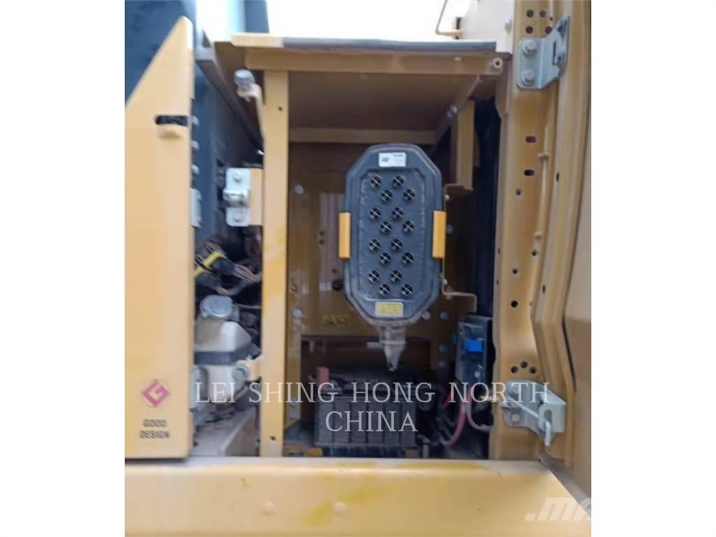 CAT 323-07 Escavatori cingolati