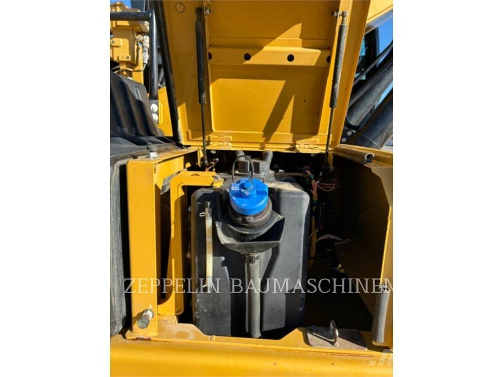 CAT 323-07B Escavatori cingolati