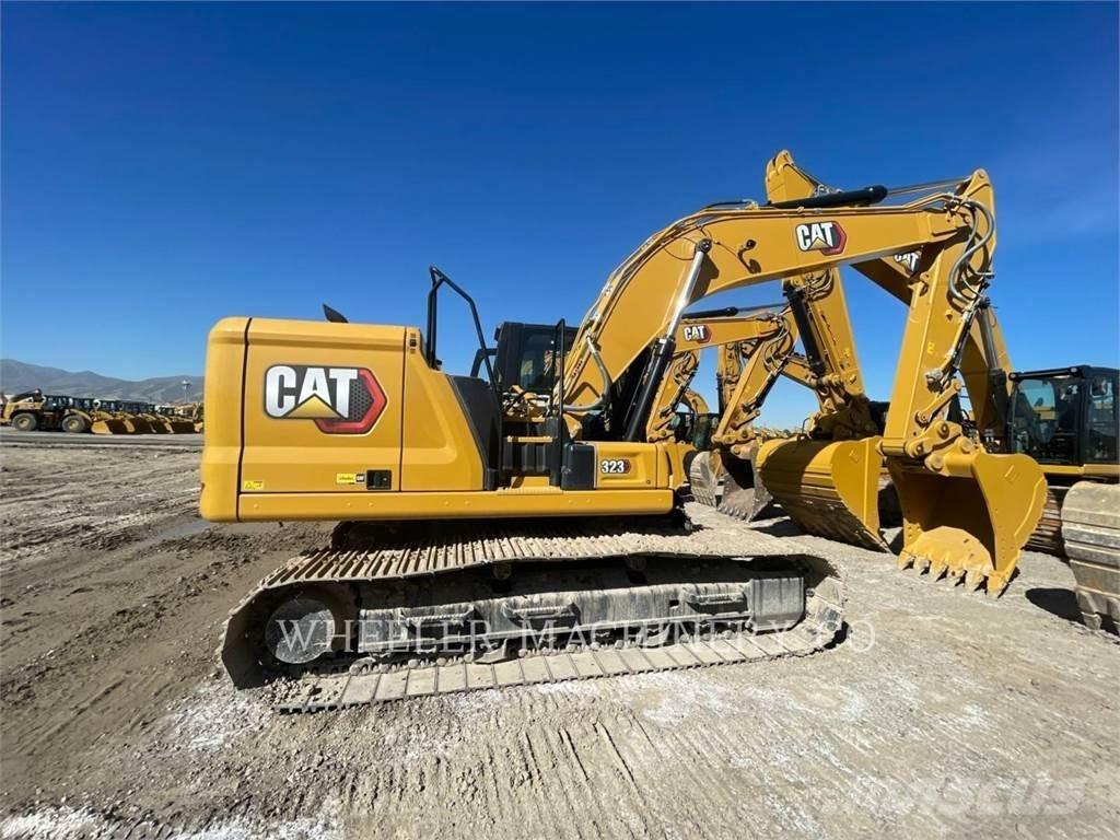 CAT 323 CF Escavatori cingolati