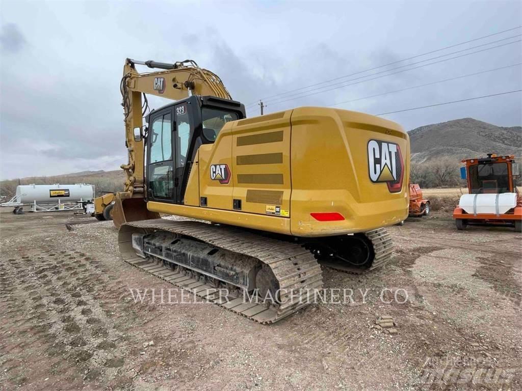 CAT 323 CF Escavatori cingolati