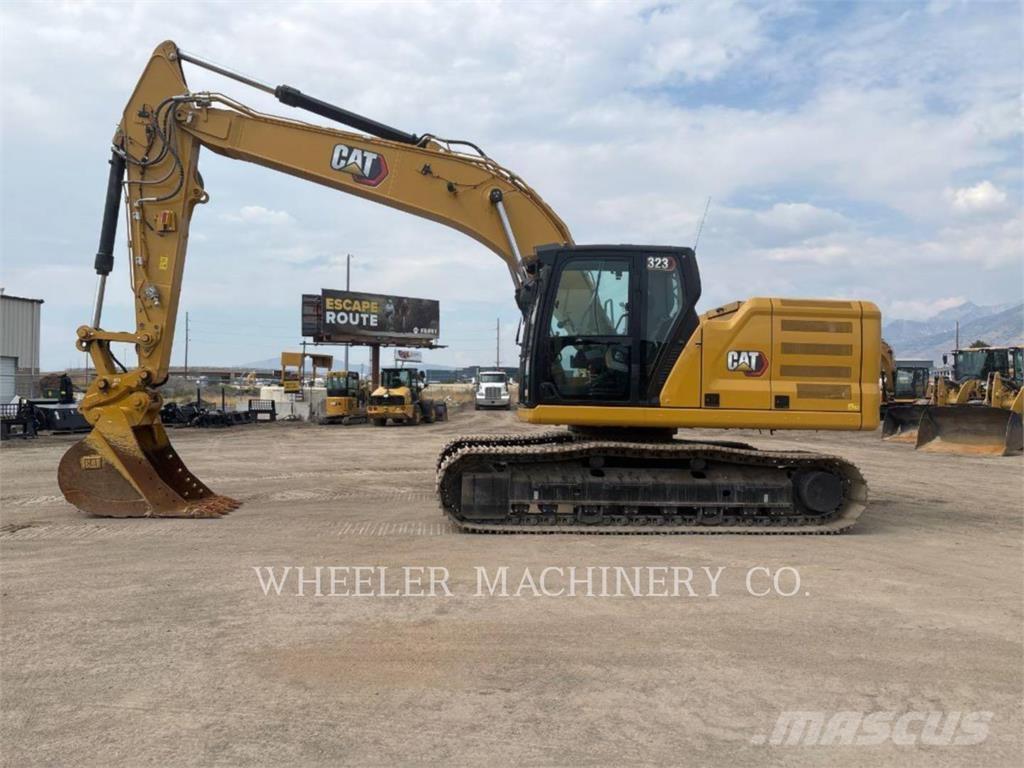 CAT 323 CF Escavatori cingolati