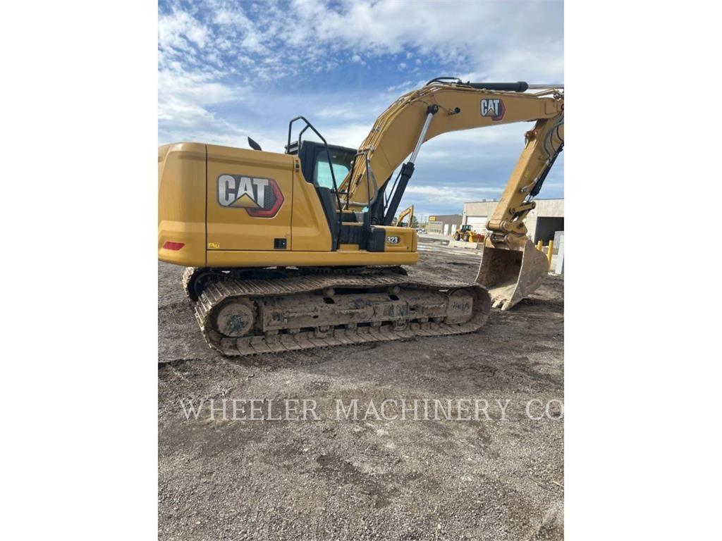 CAT 323 CF Escavatori cingolati