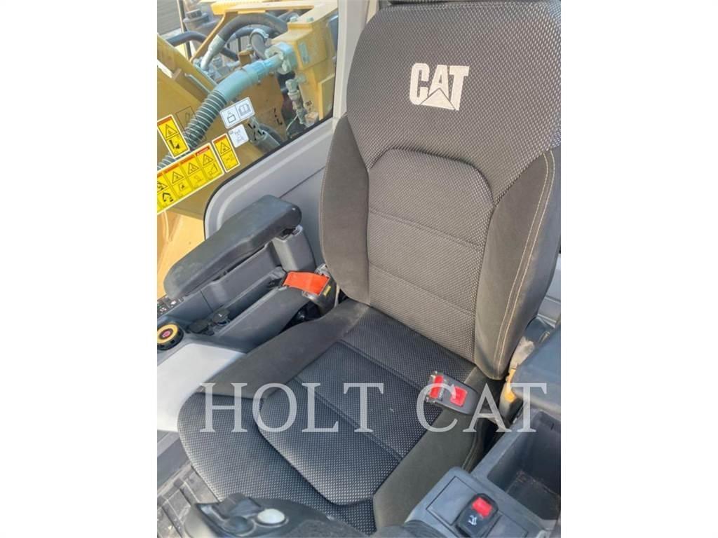 CAT 323 TC Escavatori cingolati