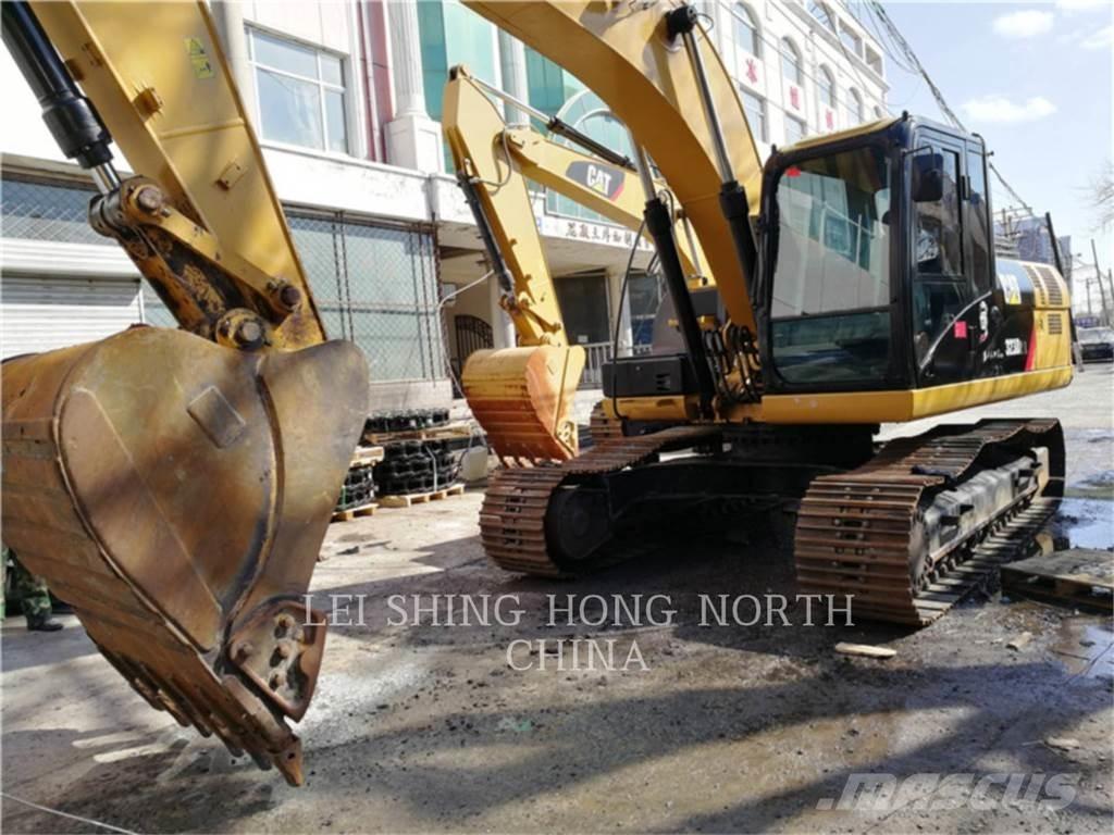 CAT 323D2L Escavatori cingolati