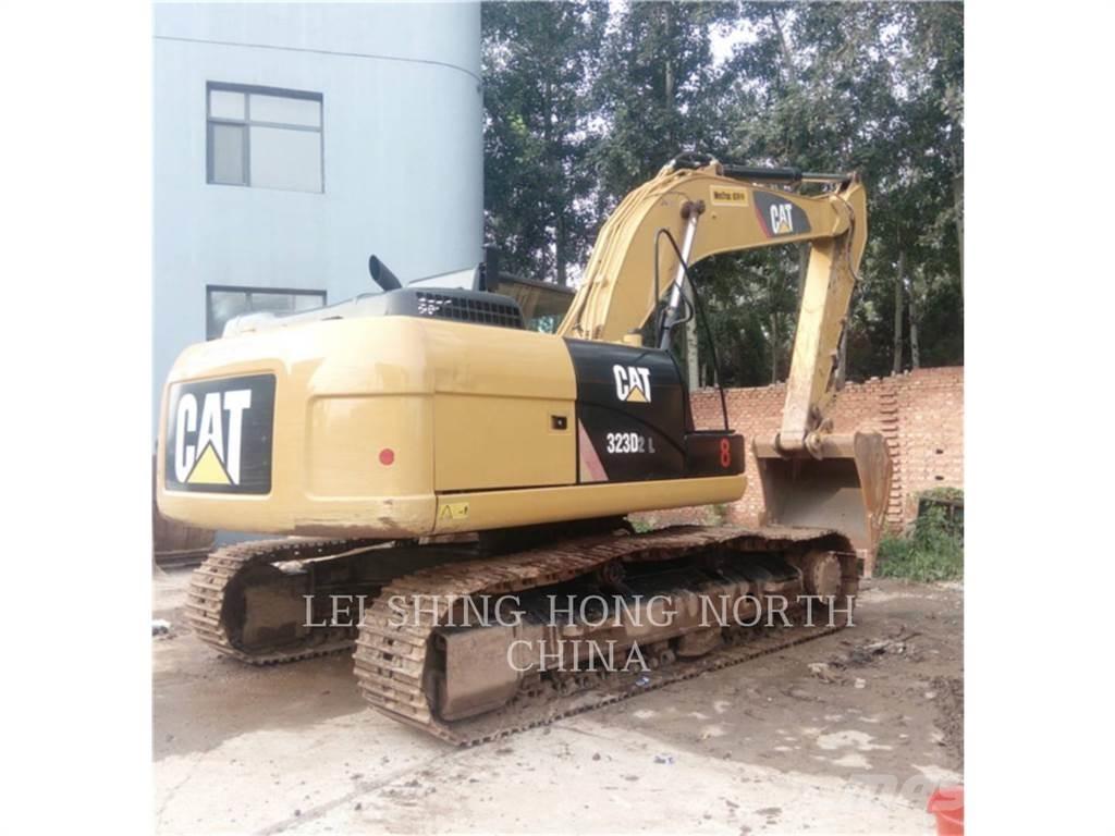 CAT 323D2L Escavatori cingolati
