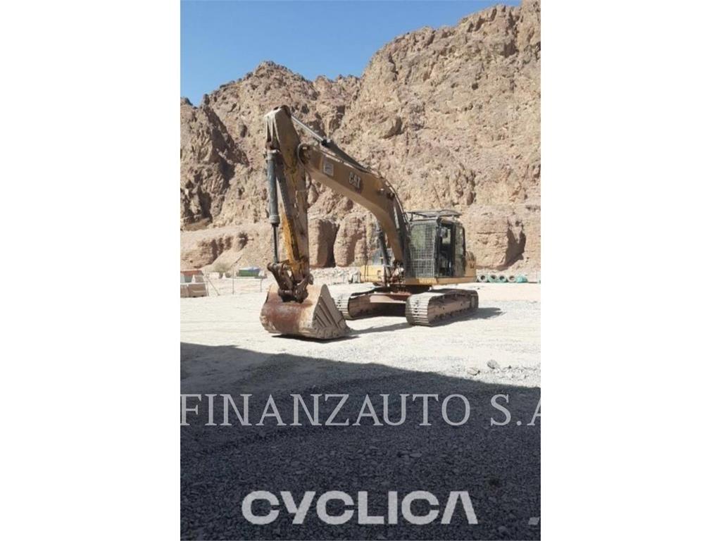 CAT 323DLN Escavatori cingolati