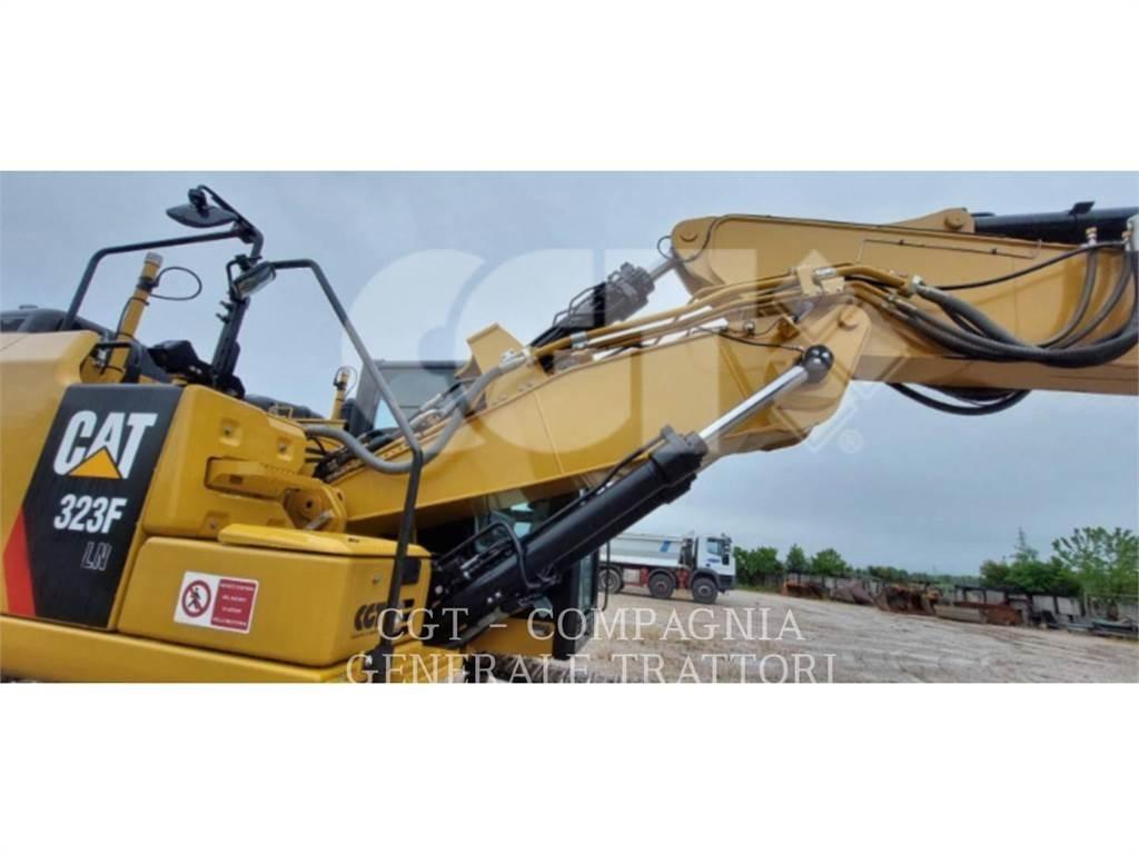 CAT 323F Escavatori cingolati