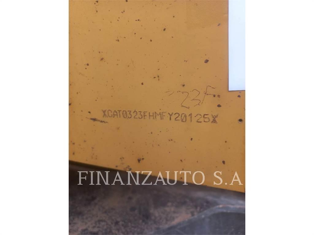 CAT 323F Escavatori cingolati