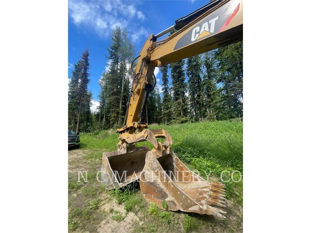 CAT 323F L Escavatori cingolati
