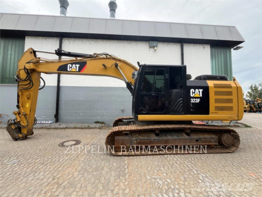 CAT 323FL Escavatori cingolati