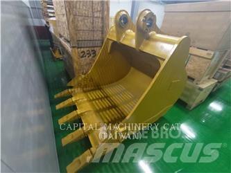 CAT 323GC Benne