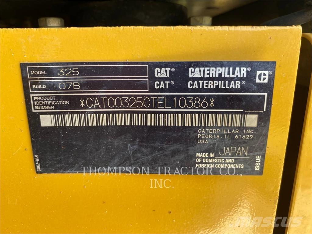 CAT 325 Escavatori cingolati