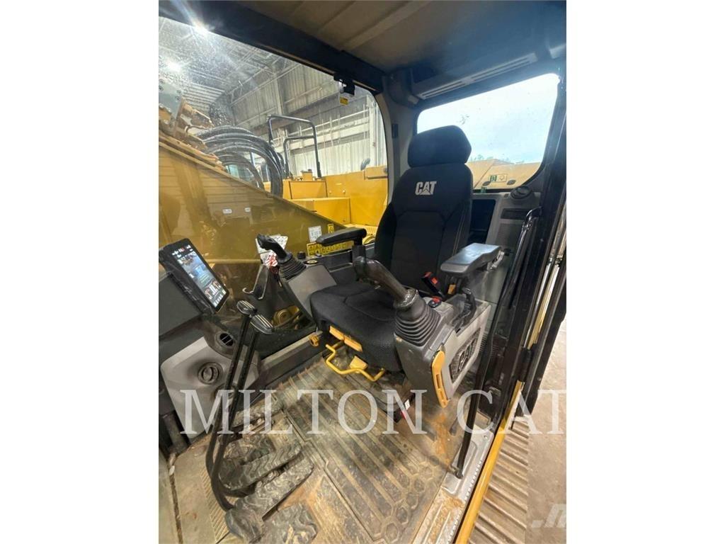 CAT 325 Escavatori cingolati