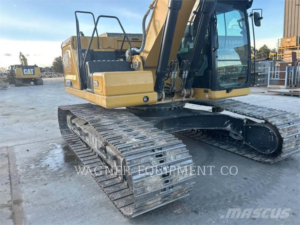 CAT 326 Escavatori cingolati