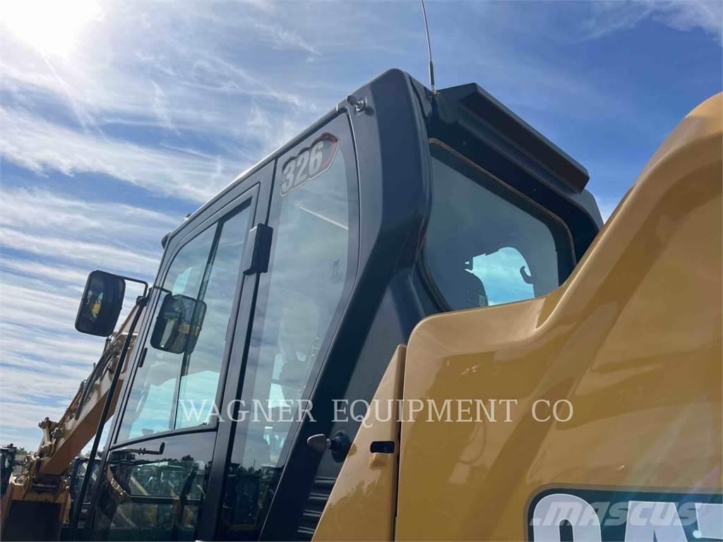 CAT 326 Escavatori cingolati