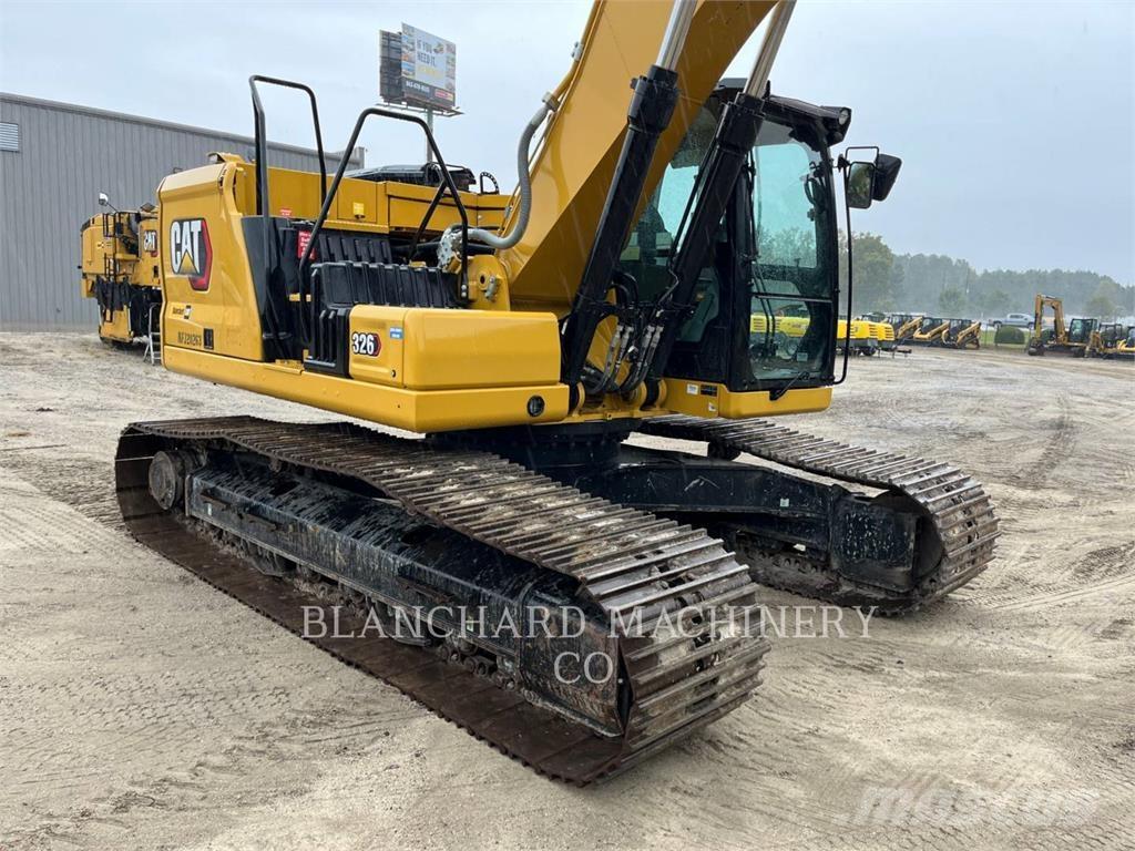 CAT 326 Escavatori cingolati