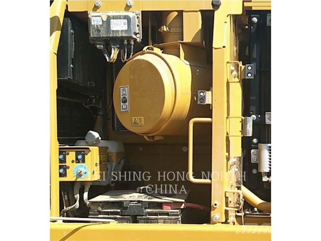 CAT 326D2L Escavatori cingolati