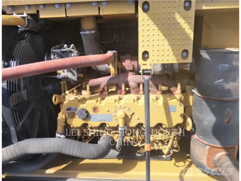 CAT 326D2L Escavatori cingolati