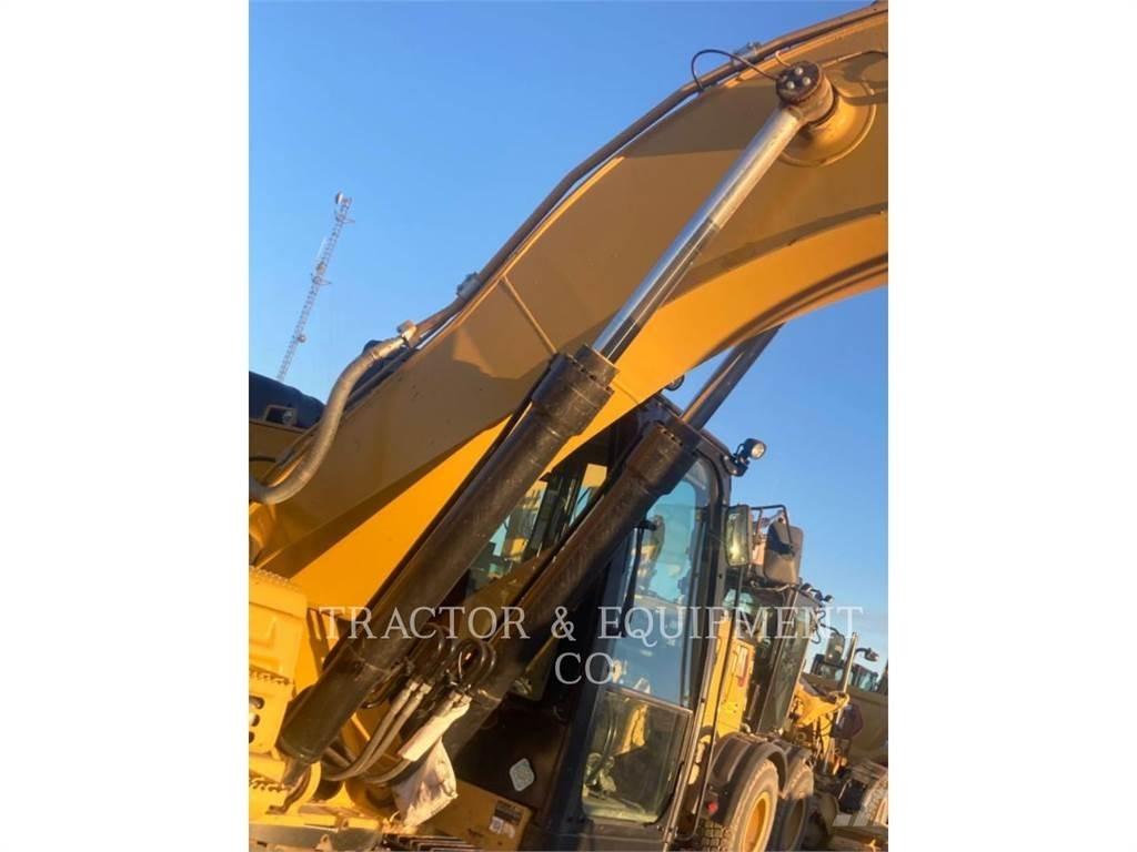 CAT 326F L Escavatori cingolati