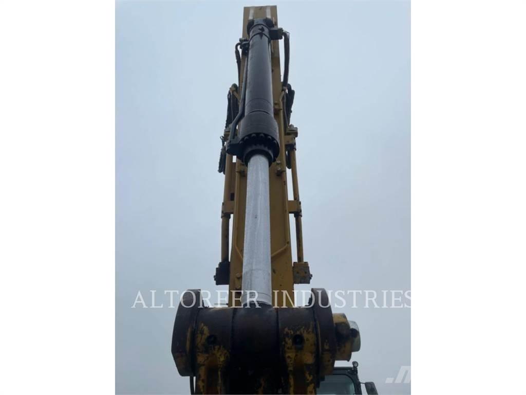 CAT 326FL Escavatori cingolati