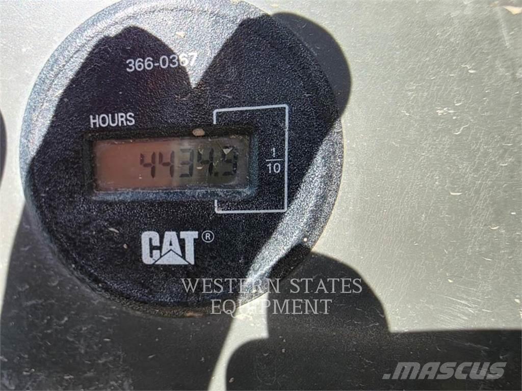 CAT 328D Escavatori cingolati