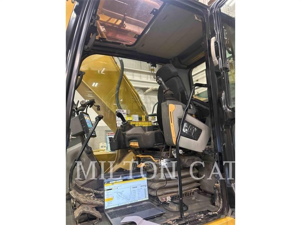 CAT 330 Escavatori cingolati