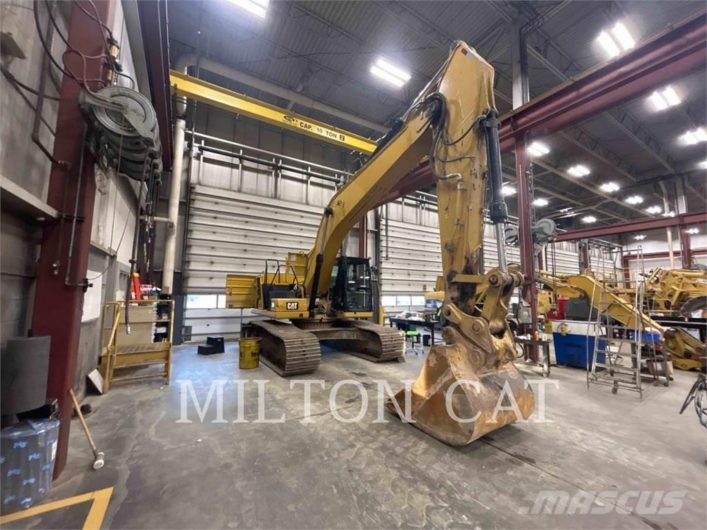 CAT 330 Escavatori cingolati