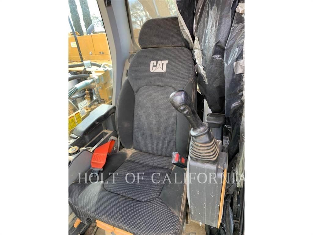 CAT 330 Escavatori cingolati