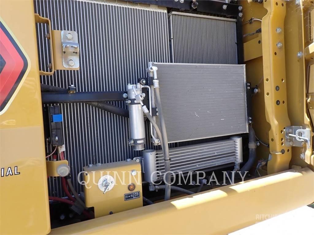 CAT 330 Escavatori cingolati