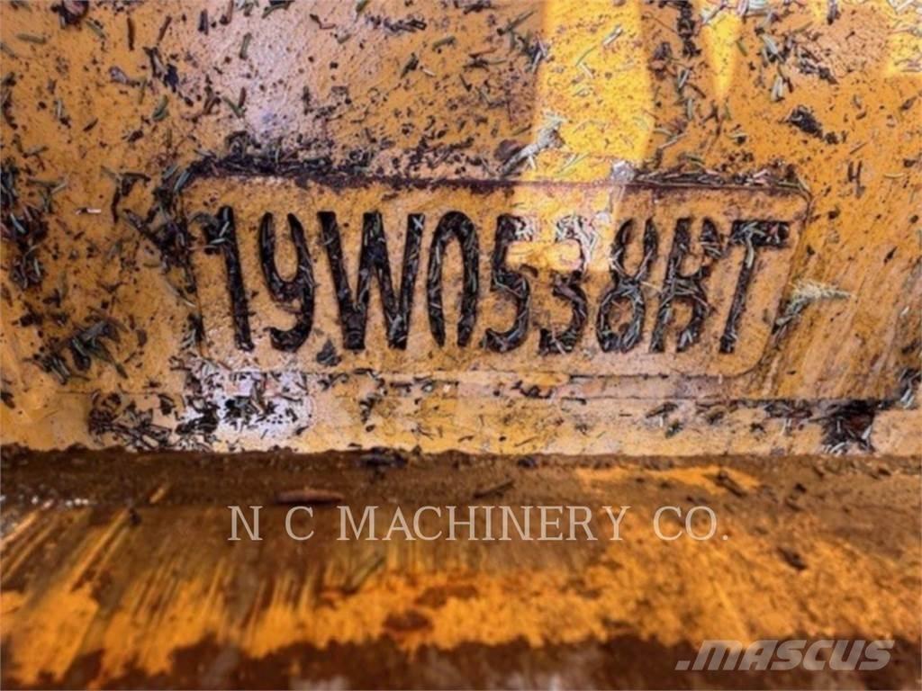 CAT 330 Escavatori cingolati