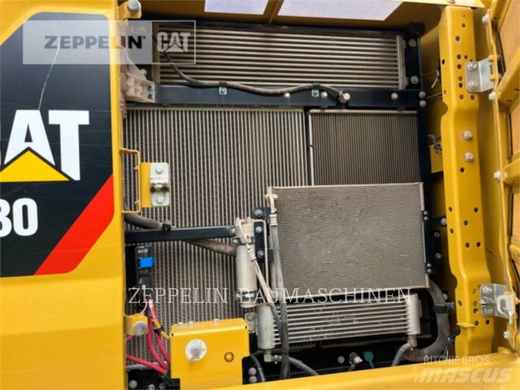 CAT 330-07A Escavatori cingolati