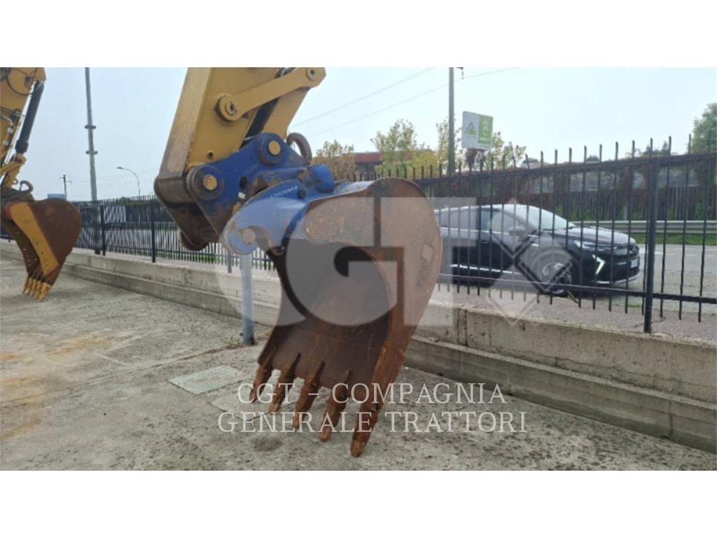 CAT 330 GC Escavatori cingolati