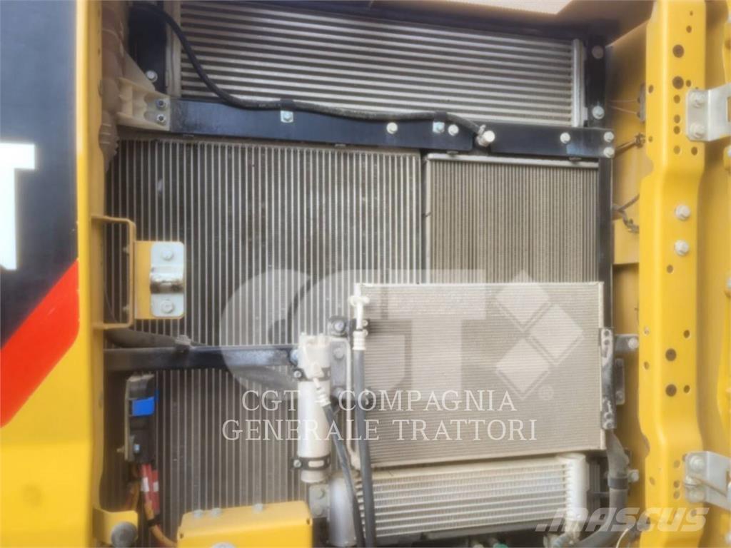 CAT 330 NG Escavatori cingolati