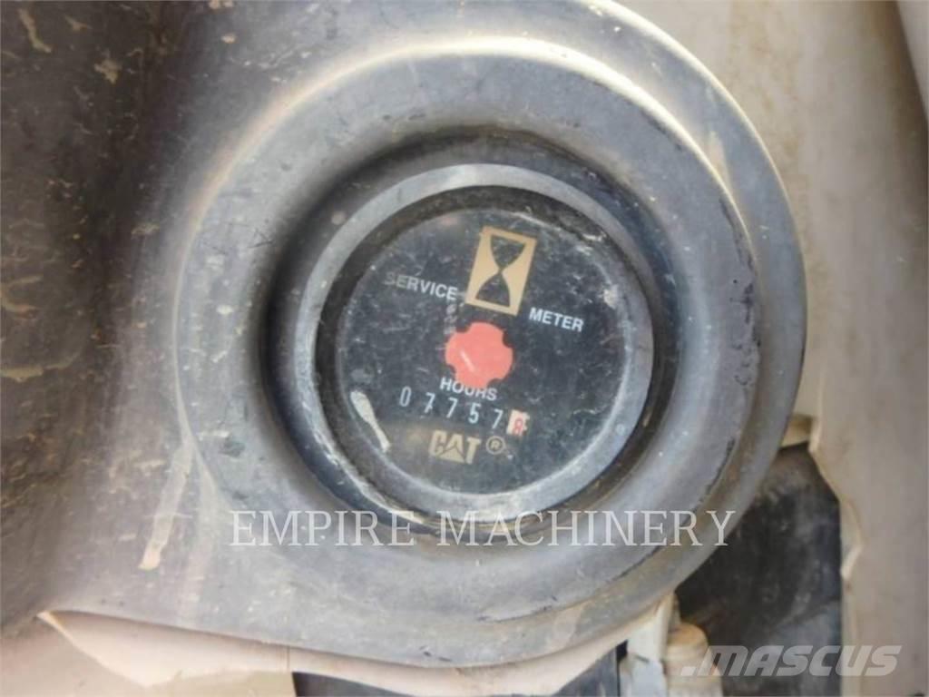 CAT 330CL Escavatori cingolati
